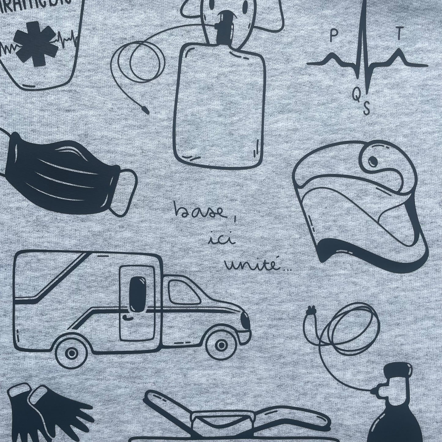 IMPERFECT Crewneck "Paramedic"