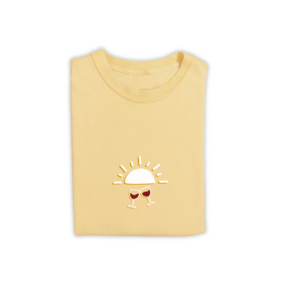 T-Shirt "Sunsets And Wine"